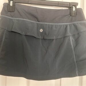 lululemon athletica dark grey Skirt